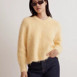 Madewell Brushed V-Neck Sweater, Sz M, gold, Cozy fuzzy snuggle